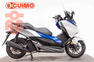 HONDA FORZA 125