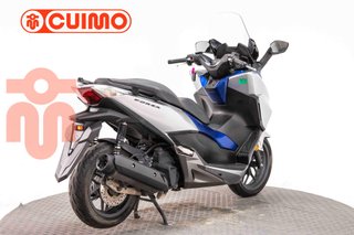 HONDA FORZA 125