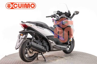 HONDA FORZA 125