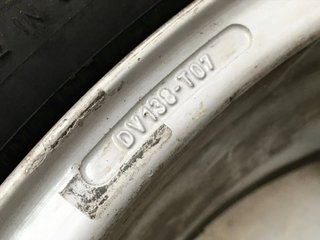LLanta Peugeot 407