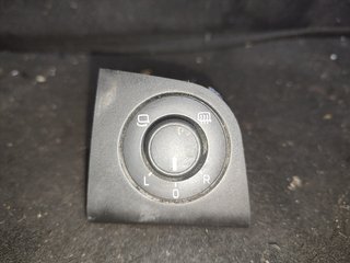 MANDO RETROVISOR SKODA OCTAVIA BERLINA (1Z3) Fami