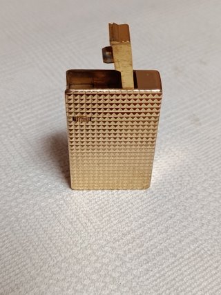 Isqueiro Dourado Rosetta 710
