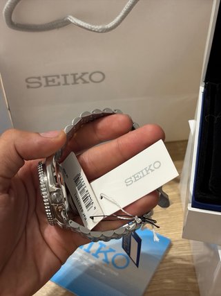 Seiko 5 Sports SSK GMT Ice Blue Edición Limitada