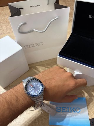 Seiko 5 Sports SSK GMT Ice Blue Edición Limitada