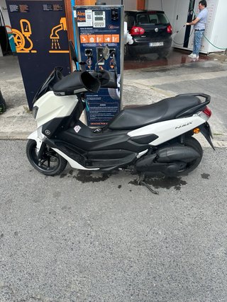 Yamaha NMAX 125cc Blanca
