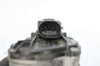1384657 a2c53179081 válvula egr opel vivaro caja