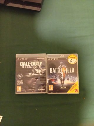 Consola PlayStation 3 Negra y varios juegos