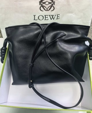 Bolso Loewe Flamenco Clutch Mediano Negro