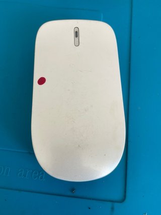 Telefono LG bianco per anziani