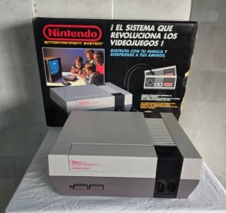 Nintendo NES + 3 juegos