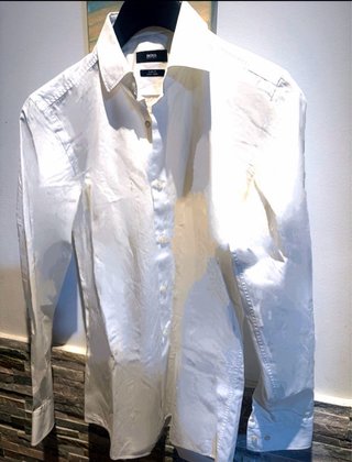 Traje Zara Negro y Camisa Hugo Boss Blanca