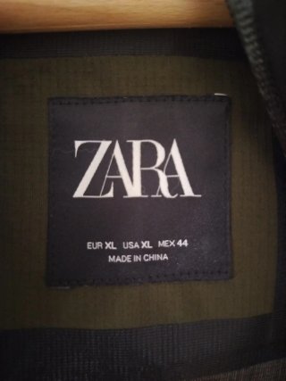 Chaqueta Zara Man Talla XL Verde Negra