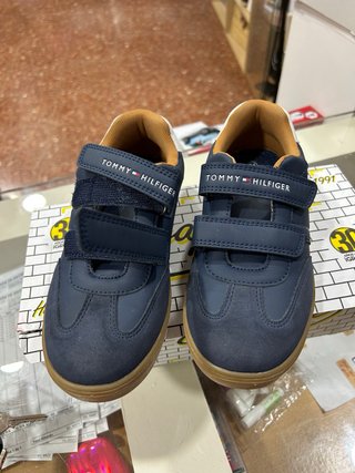 Zapatillas Tommy Hilfiger niño Talla 34