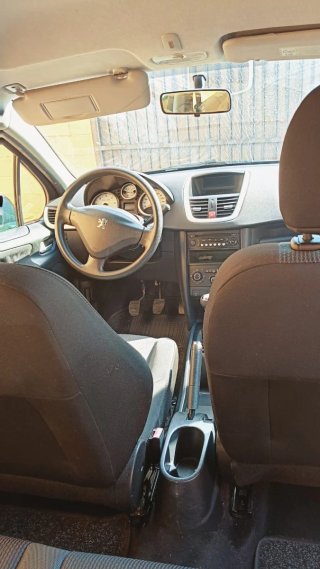Peugeot 207 2010