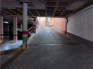 Garaje en venta en Garbinet en Alicante