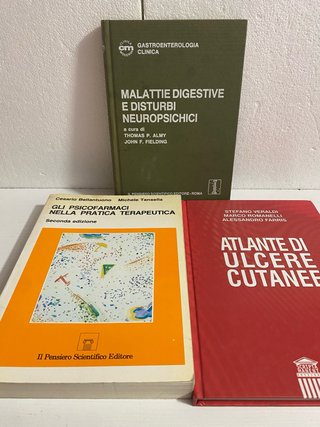 Tre libri di medicina