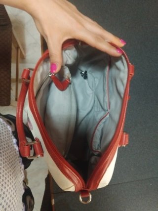 Borsa donna con fiori rossi e bianchi