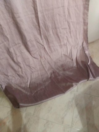 Tenda grigio-viola in tessuto