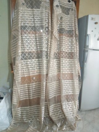 Tenda beige e oro