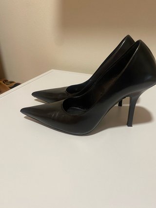 Zapatos de tacón negros