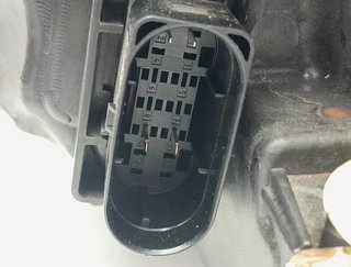 Faro der mercedes-benz a1779062206 clase a 1154700