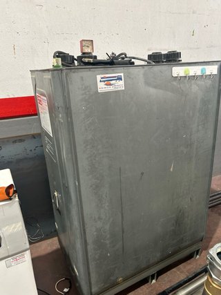 Caldera Gasóleo Ferroli 27 kW + Depósito 1000L
