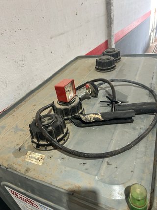 Caldera Gasóleo Ferroli 27 kW + Depósito 1000L