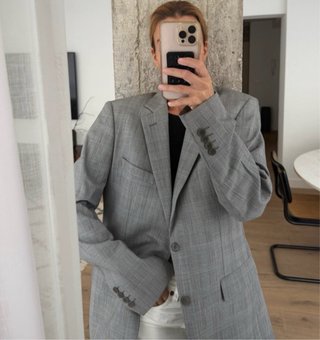 Blazer oversize gris cuadros. Chaqueta americana