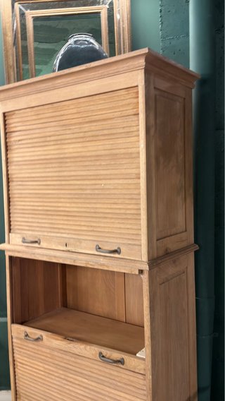 mueble de persiana (tambour cabinet) Archivador