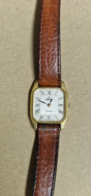 Lotto di 13 orologi