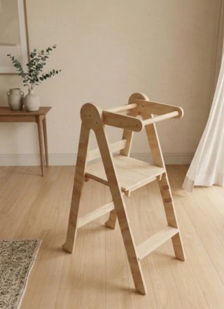Torre pieghevole per bambini regolabile per aiutare Montessori
