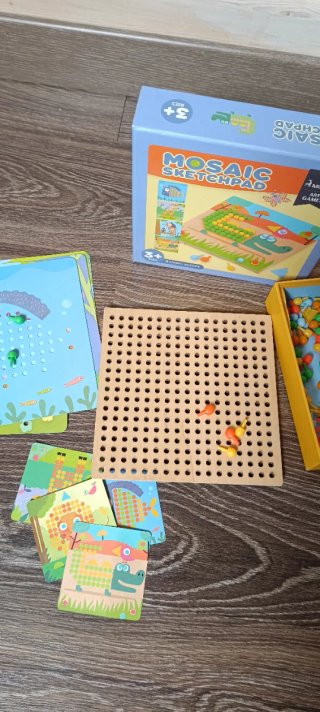 Mosaico de madera con cuentas MiDeer