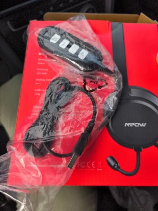 Auriculares Mpow PA071A con cable