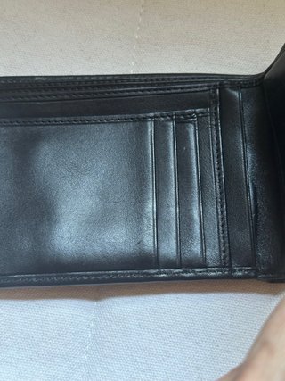 Billetera Guess Negra
