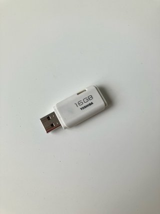 Pendrive Toshiba 16GB