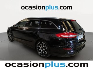 Ford Mondeo 2.0 Híbrido HEV Sedan Titanium Auto 137 kW (187 CV)