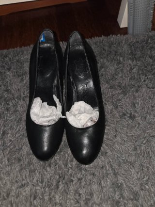 Zapatos de tacón de piel negros