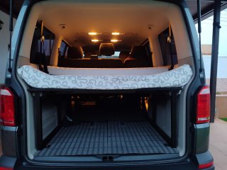 Volkswagen Caravelle 2016