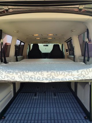 Volkswagen Caravelle 2016