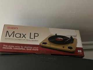 Tocadiscos ION MAX LP con contrapeso estabilizador