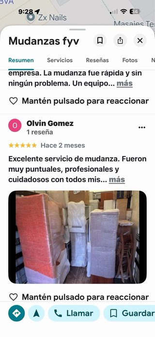 Camión de mudanzas y furgonetas
