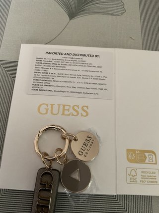 Portachiavi Guess oro e grigio