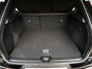 Volvo XC40 Momentum Core 2WD