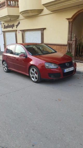 Volkswagen Golf 2004
