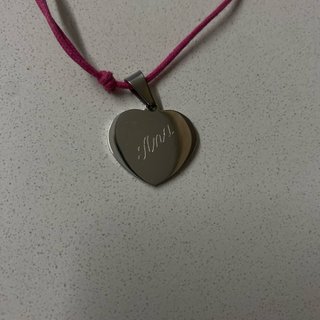 Colgante Corazón 'Ana' con Cordón Rosa