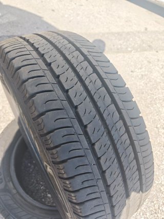 Neumáticos Goodyear 215/65 R17 99H - 2 unidades.