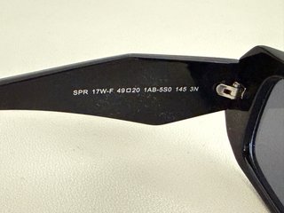 Gafas de sol Prada negras originales