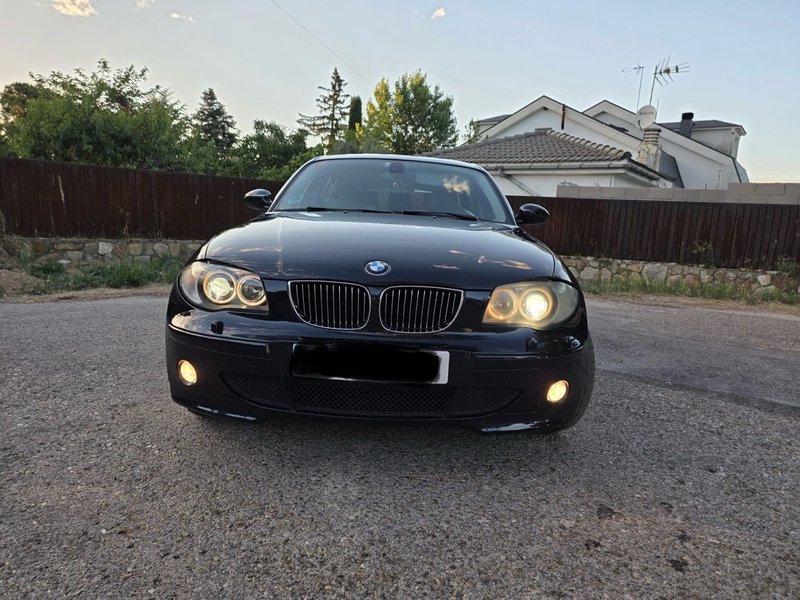 BMW Serie 1 130 i 2007, foto 3