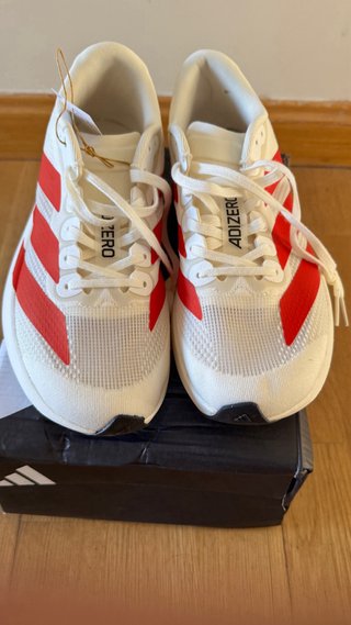 Adidas Adizero Evo SL Talla 42 Blancas y Rojas NEW