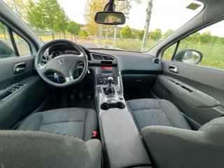 Peugeot 3008 2013